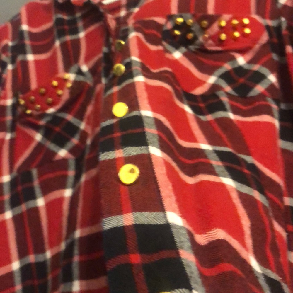 Plaid button down - Picture 4 of 4